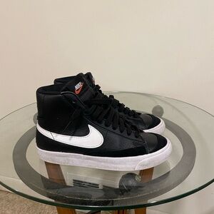 Nike high top Leather Sneakers Size 5Y